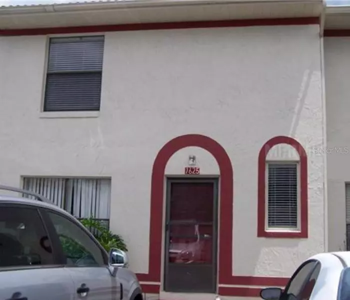 1625 SANDY POINT SQ #63, Orlando, FL 32807