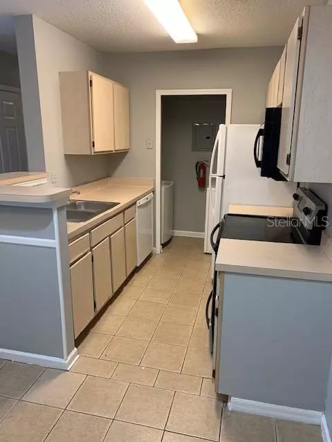 Orlando, FL 32811,4316 S KIRKMAN RD #1