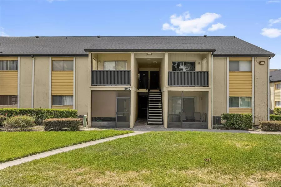 942 LAKE DESTINY RD #B, Altamonte Springs, FL 32714