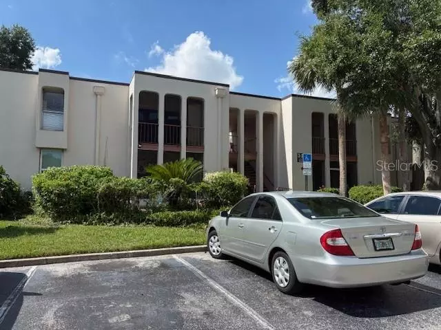 Altamonte Springs, FL 32701,518 ORANGE DR #12