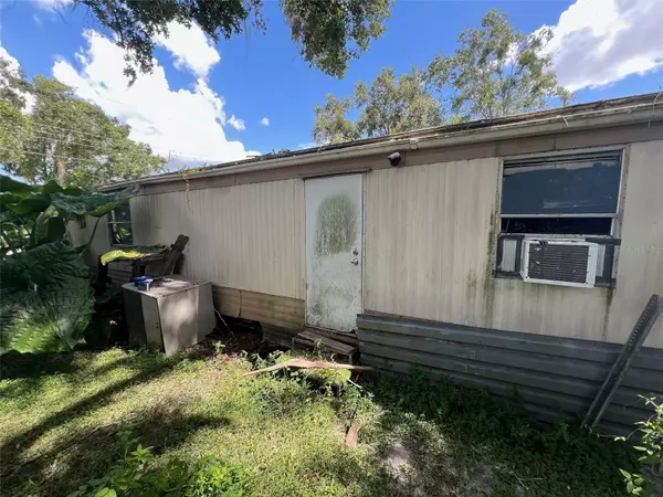 Lutz, FL 33548,18306 CROOKED LN