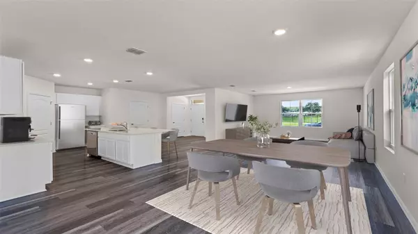 Apopka, FL 32712,5284 FLAMELEAF ST