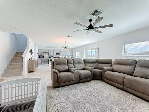 Kissimmee, FL 34758,262 AMBER WAY
