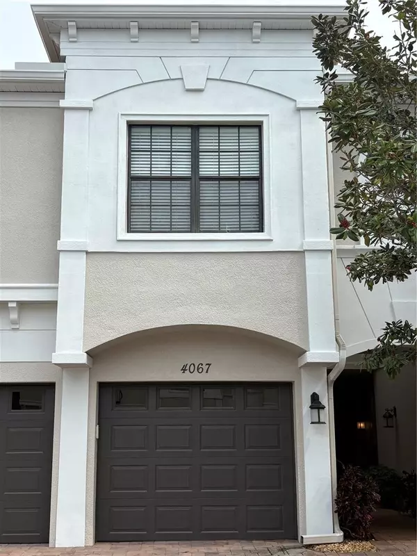 4067 OVERTURE CIR #4067, Bradenton, FL 34209