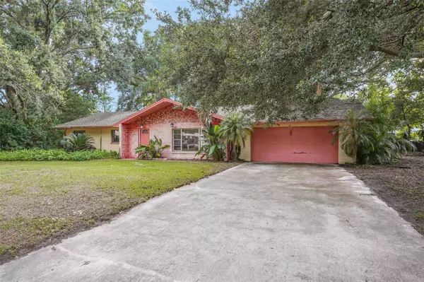 1221 FOREST CIR, Altamonte Springs, FL 32714