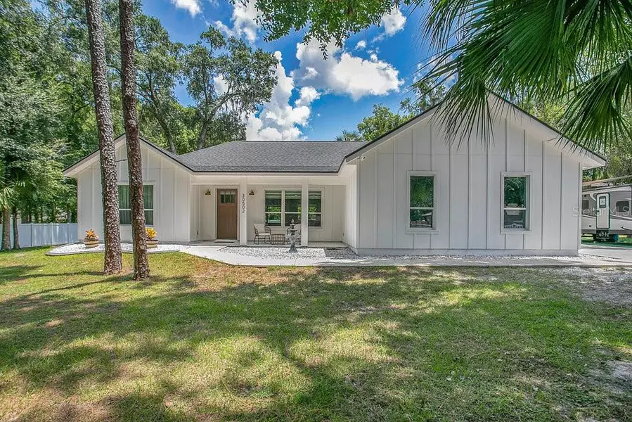 30502 SEAFORTH DR, Sorrento, FL 32776