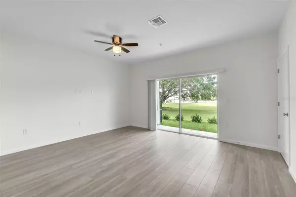 Tavares, FL 32778,2549 SLIM HAYWOOD #1-7