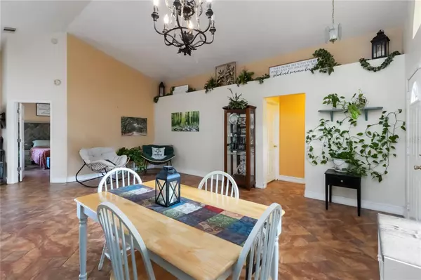 Oviedo, FL 32765,2975 SABEL OAK PL