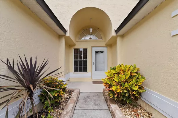 Oviedo, FL 32765,2975 SABEL OAK PL