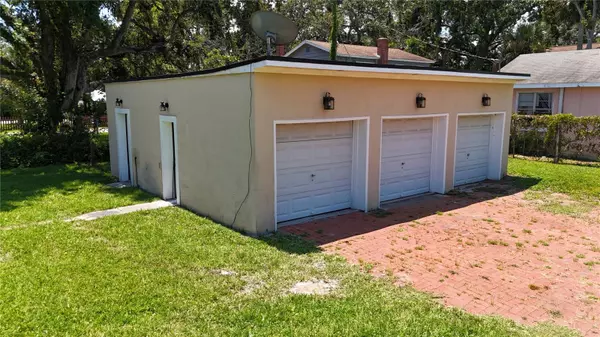 Holly Hill, FL 32117,344 RIVERSIDE DR