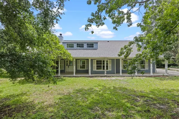 Yalaha, FL 34797,27006 INDIAN RIDGE DR