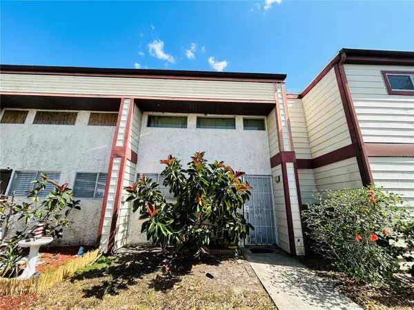 3912 CRAYRICH CIR #305, Orlando, FL 32839
