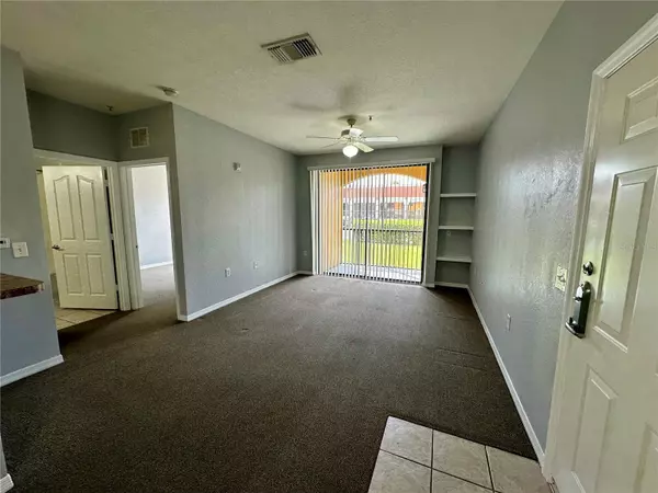 Orlando, FL 32835,6171 METROWEST BLVD #106