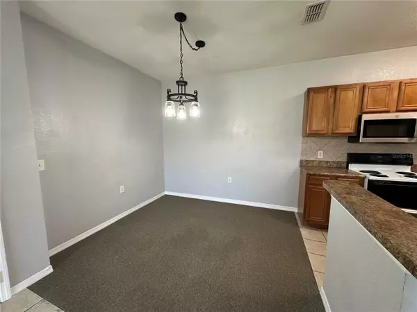 Orlando, FL 32835,6171 METROWEST BLVD #106
