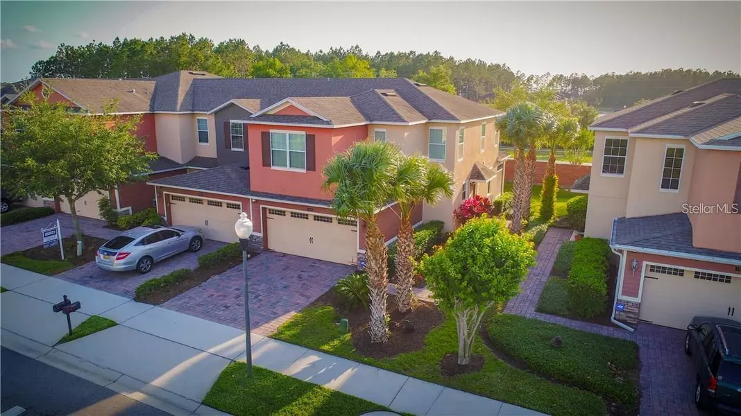 1049 PRIORY CIR #8, Winter Garden, FL 34787