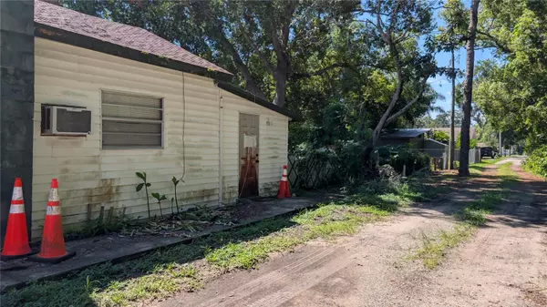Zephyrhills, FL 33542,38752 3RD AVE