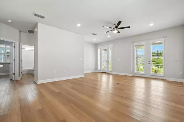 New Smyrna Beach, FL 32168,569 VENETIAN PALMS BLVD