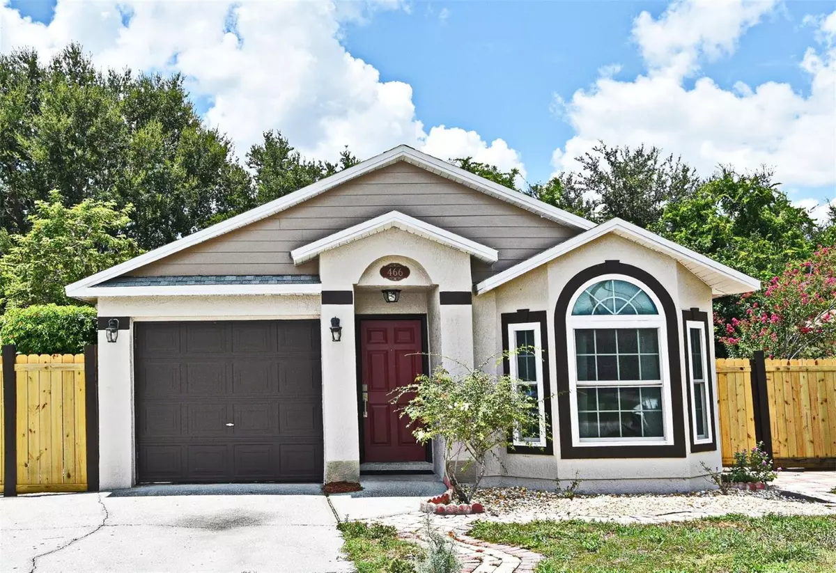 Apopka, FL 32712,466 SPREADING OAK CIR