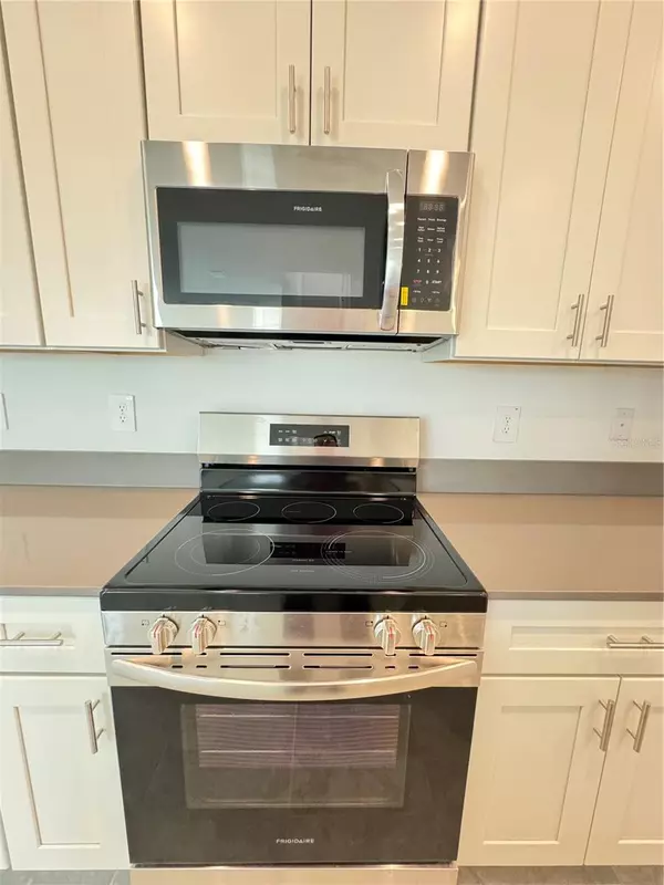 Apopka, FL 32712,2183 SWEET HONEY LN