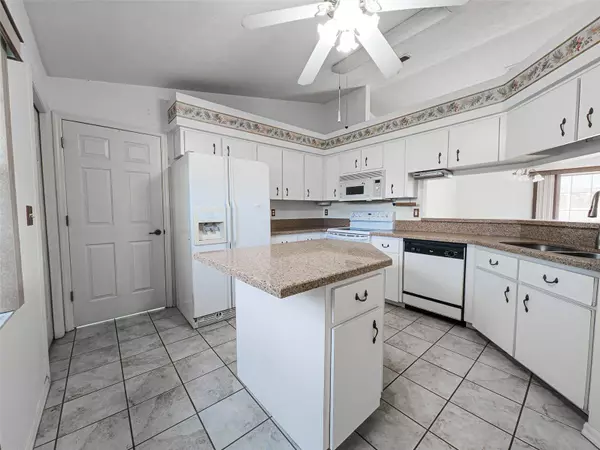Belleview, FL 34420,12910 SE 58TH CT
