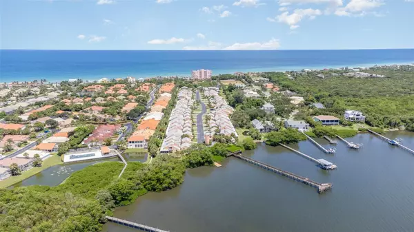 Melbourne Beach, FL 32951,165 CASSEEKEE TRL #7-165