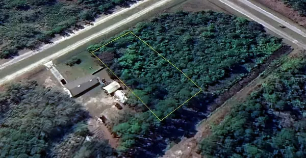 Indian Lake Estates, FL 33855,720 PALM AVE