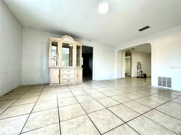 Daytona Beach, FL 32114,222 HAYNES ST