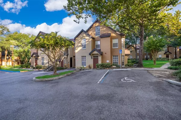 Orlando, FL 32835,6412 RALEIGH ST #2504