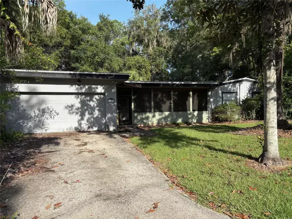 208 NW 36TH DR, Gainesville, FL 32607