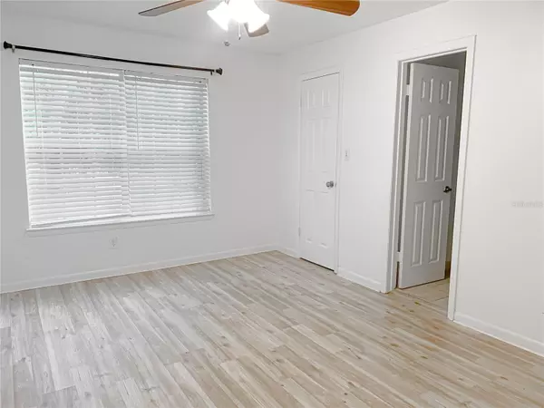 Orlando, FL 32822,4275 PERKINSHIRE LN #204