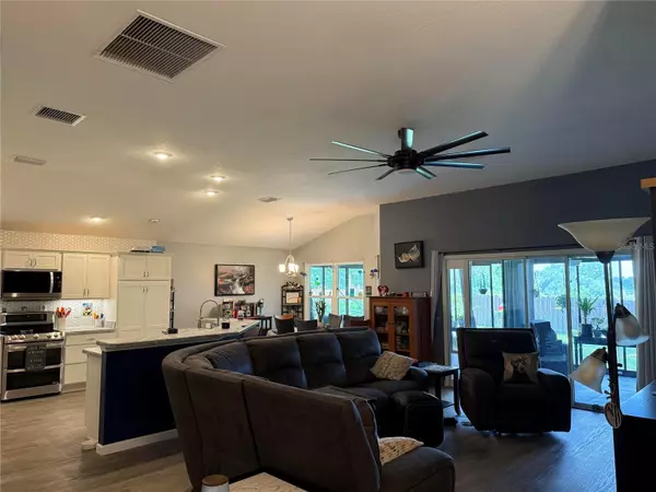 Oxford, FL 34484,11387 ZIMMERMAN PATH