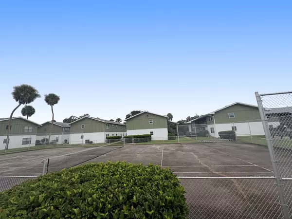 840 CENTER AVE #190, Daytona Beach, FL 32117