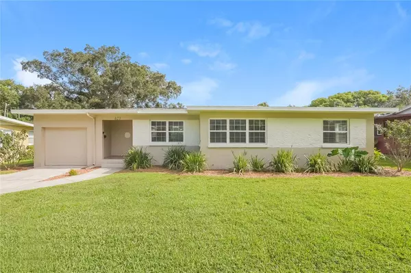 823 DEMINGTON ST, Lakeland, FL 33803