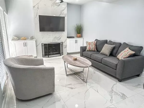 Madeira Beach, FL 33708,315 MEDALLION BLVD #F