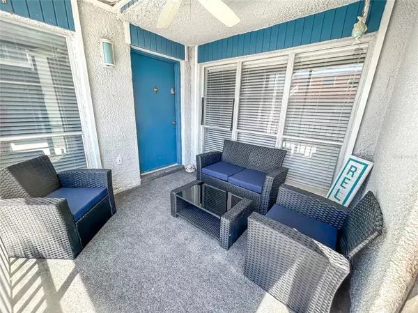 Madeira Beach, FL 33708,315 MEDALLION BLVD #F