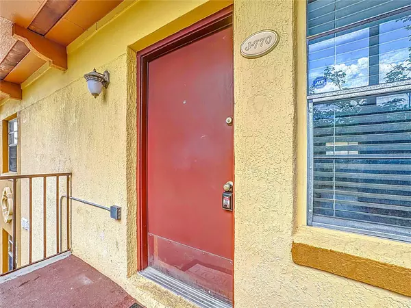 Orlando, FL 32809,770 RIDENHOUR CIR #770