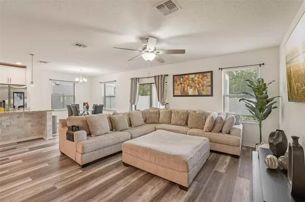 Kissimmee, FL 34744,2847 NOBLE CROW DR