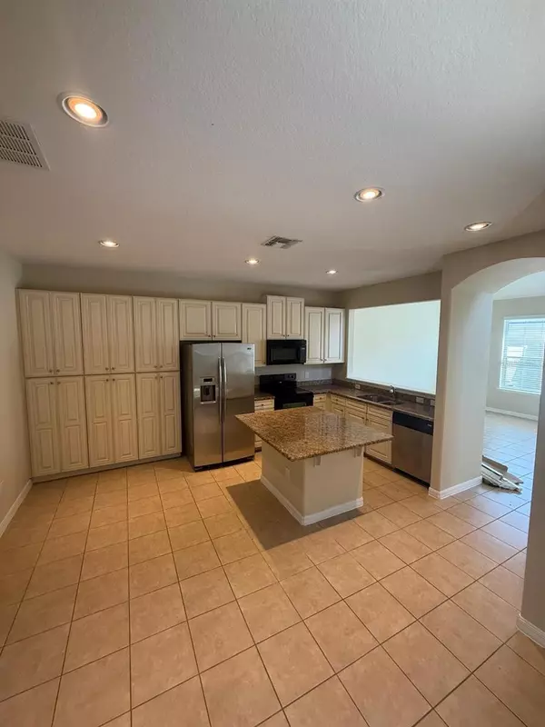 Windermere, FL 34786,7423 RIPPLEPOINTE WAY