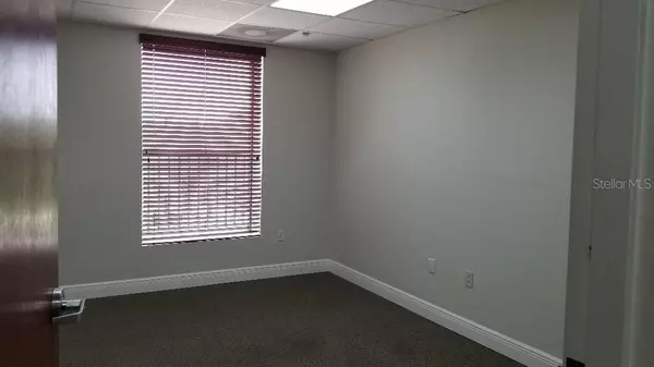 Oviedo, FL 32765,2572 W STATE ROAD 426 #3024