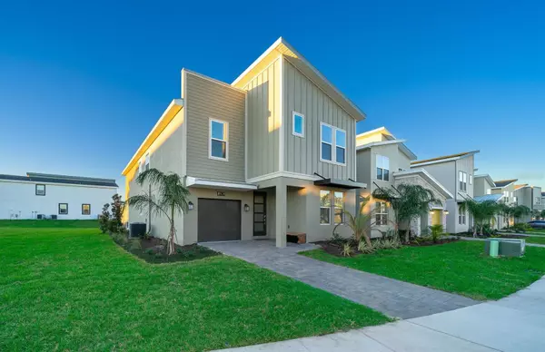 8928 CABOT CLIFFS DR, Davenport, FL 33896