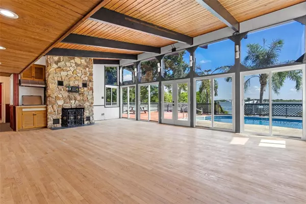 Winter Haven, FL 33881,1016 BILTMORE DR NW