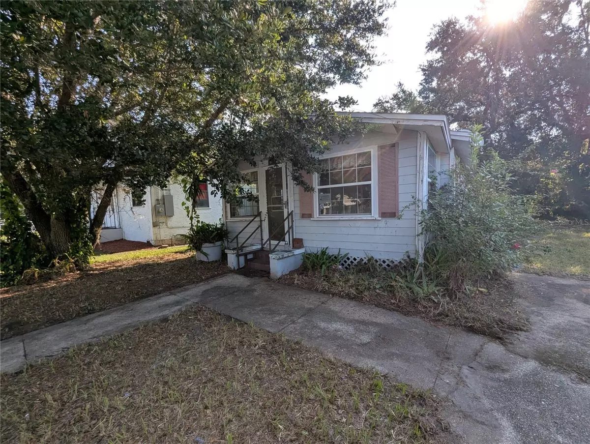 Sanford, FL 32771,1105 S LOCUST AVE