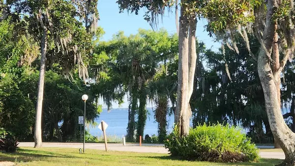 Deltona, FL 32725,190 HICKORY WOODS CT #7B