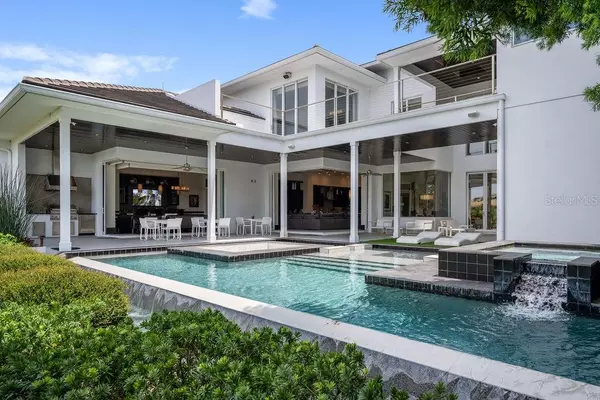 Windermere, FL 34786,9721 CARILLON PARK DR