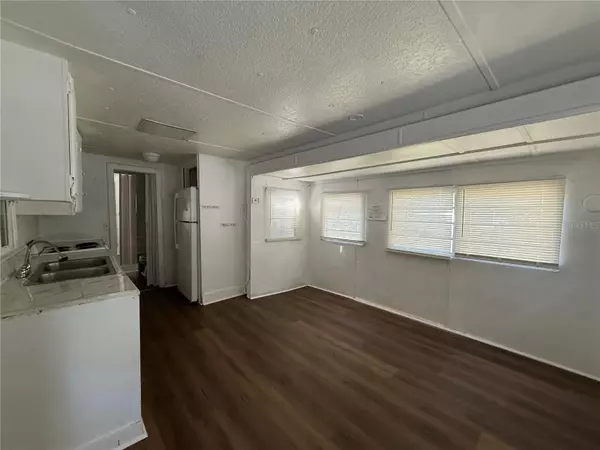 Apopka, FL 32703,3000 CLARCONA RD #2215