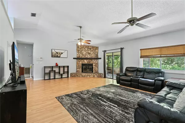Longwood, FL 32750,364 HOWARD BLVD