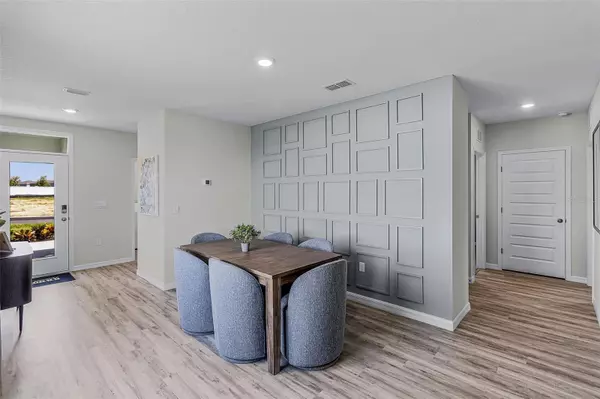 Tavares, FL 32778,4213 EVERNIA RD