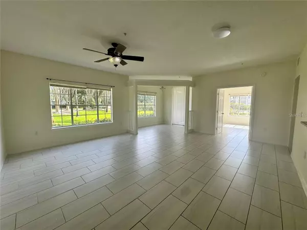 Orlando, FL 32839,5156 CITY ST #118