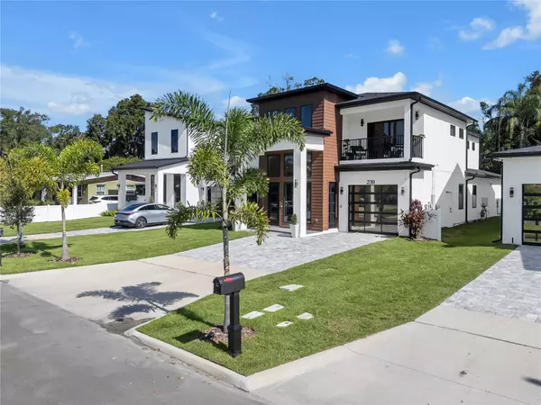 239 E HARDING ST, Orlando, FL 32806