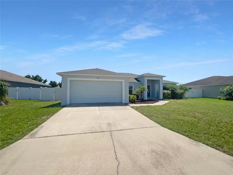 249 MAJESTIC GARDENS LN, Winter Haven, FL 33880